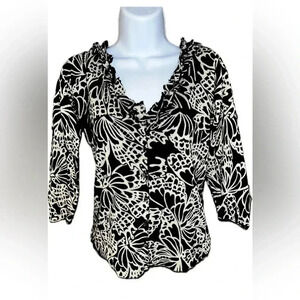 Vintage charlotte black and cream medium top old money